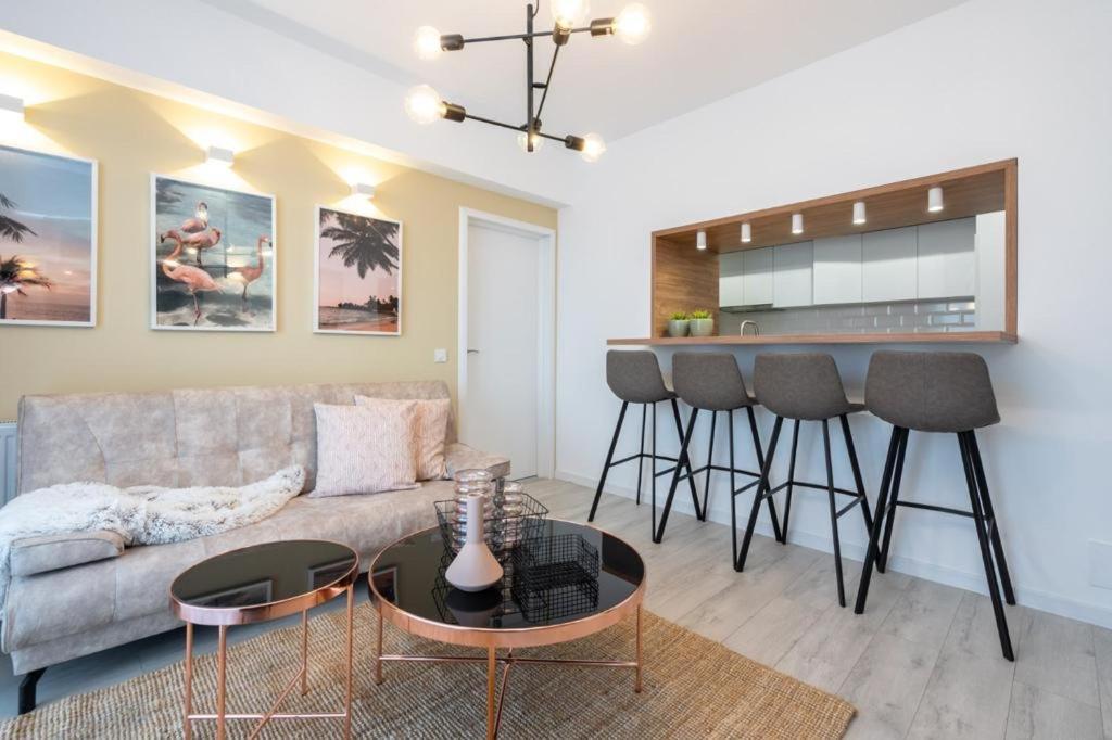 Piata Romana, Two Bedrooms Apartment Bucureşti Ngoại thất bức ảnh