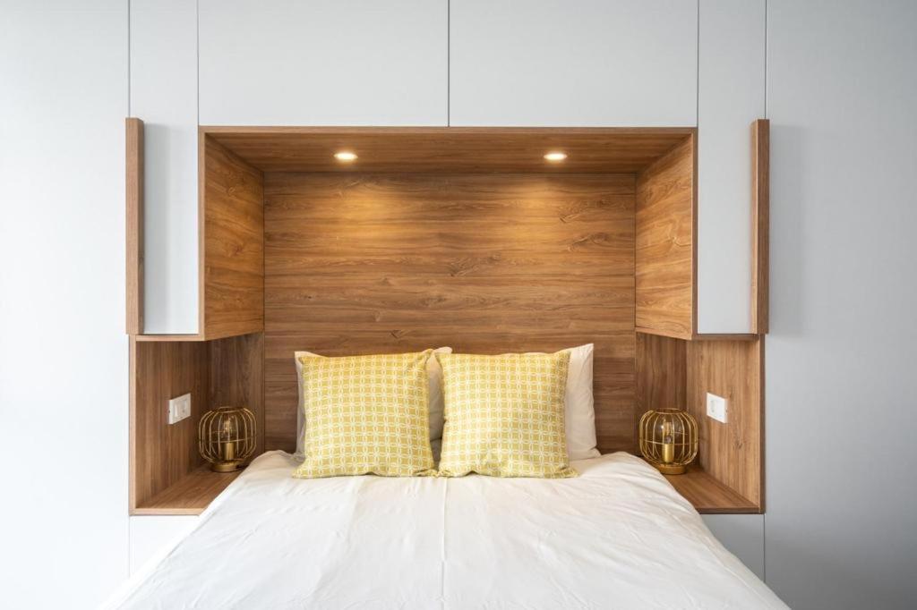Piata Romana, Two Bedrooms Apartment Bucureşti Ngoại thất bức ảnh
