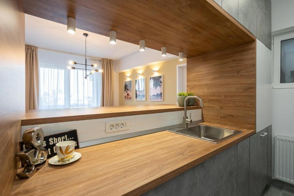 Piata Romana, Two Bedrooms Apartment Bucureşti Ngoại thất bức ảnh