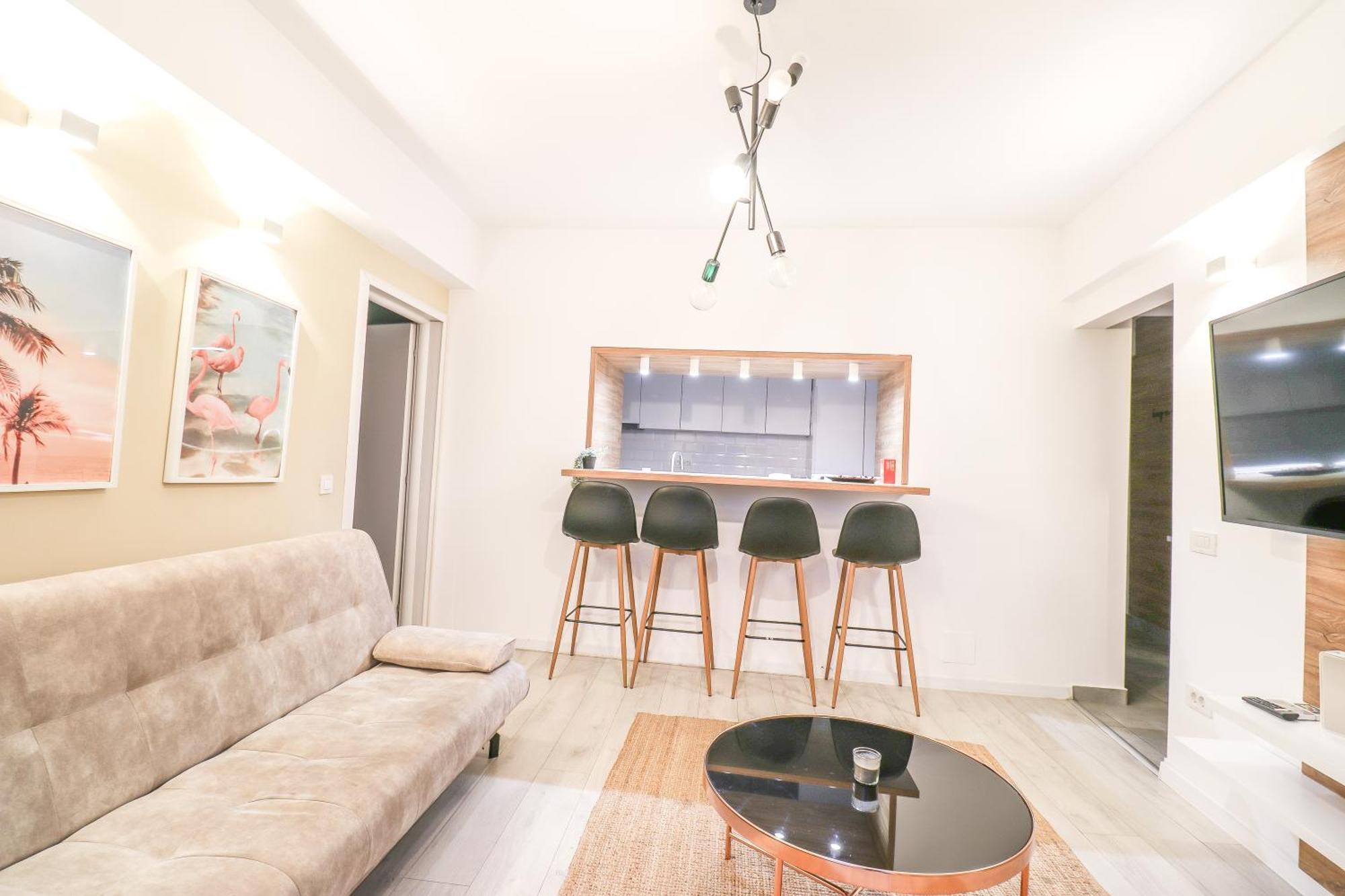 Piata Romana, Two Bedrooms Apartment Bucureşti Ngoại thất bức ảnh